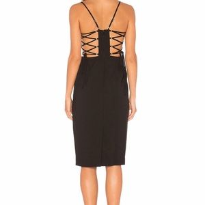 NWT BCBG ESMEE DRESS BLACK SIZE 4